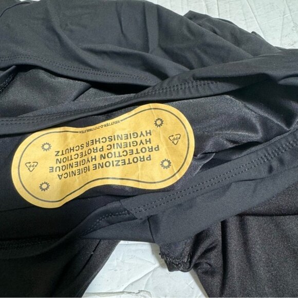 SPANX NEW Bayside Halter Ruched Shaping 1PC Swimsuit Ring Buckle Slimming Pad 18 - Picture 9 of 16